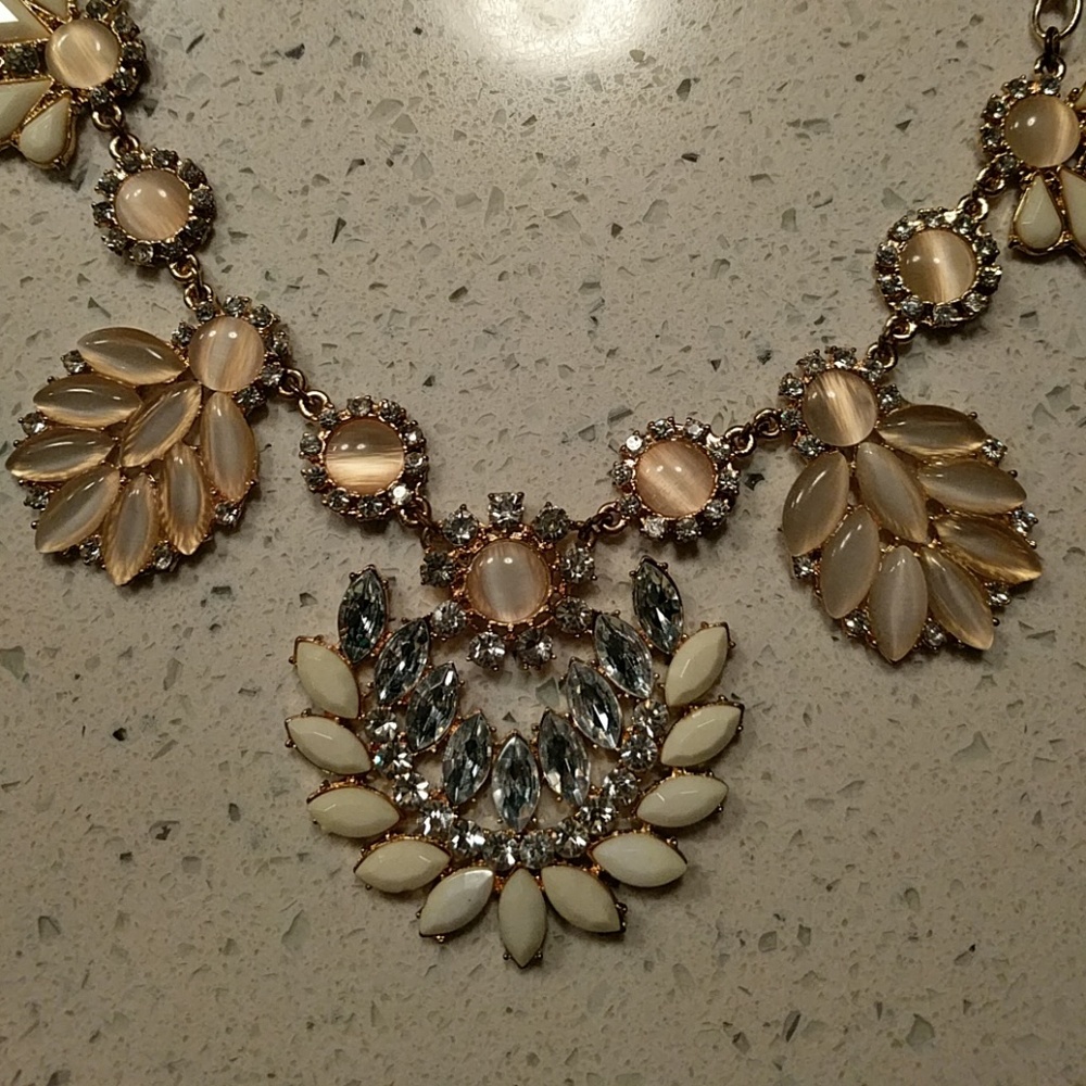 Necklace - Picture 3 of 4